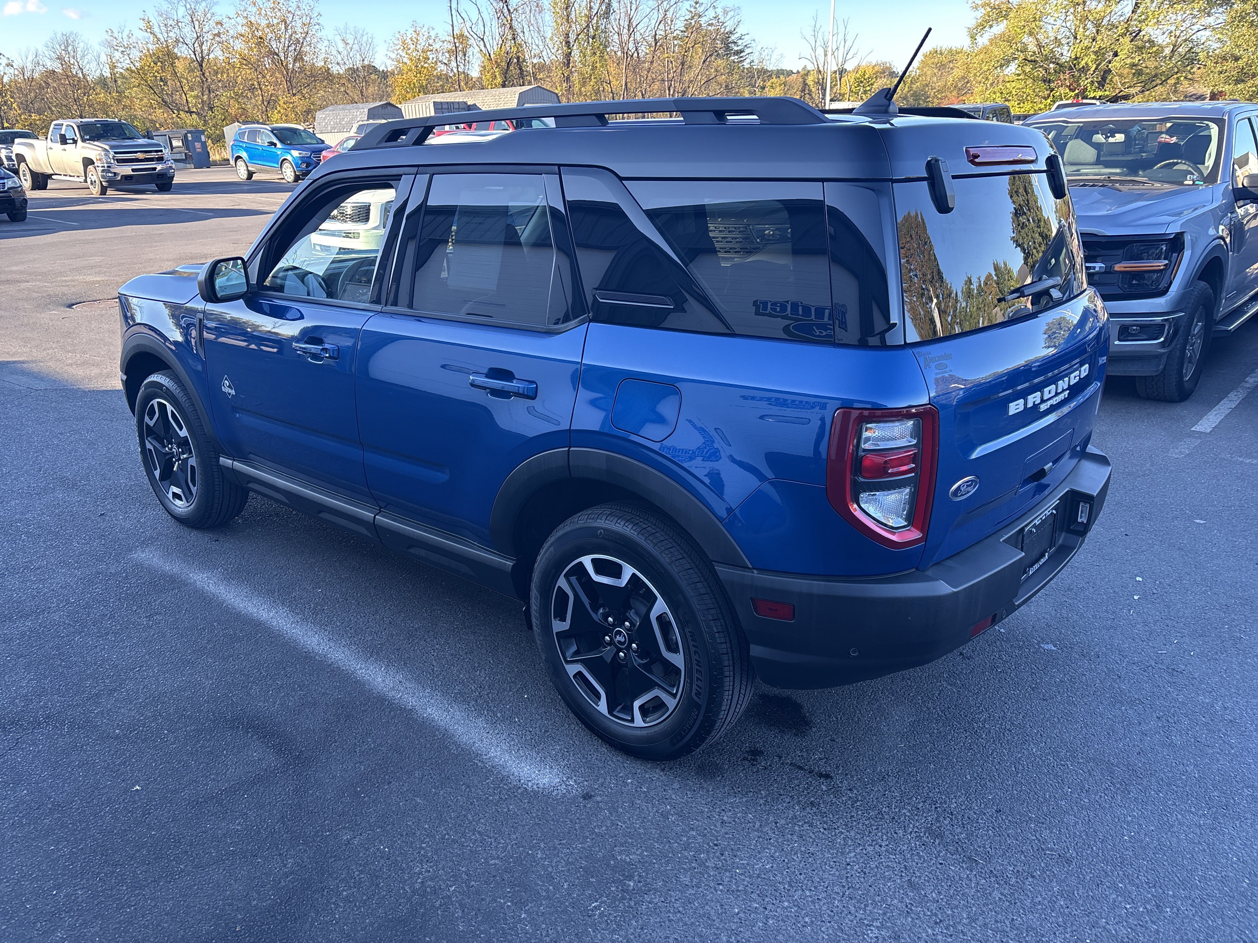 Used 2024 Ford Bronco Sport Outer Banks w/ Tech Package image 6