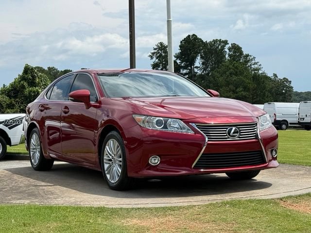 Used 2015 Lexus ES 350 w/ Luxury Package FWD image 1