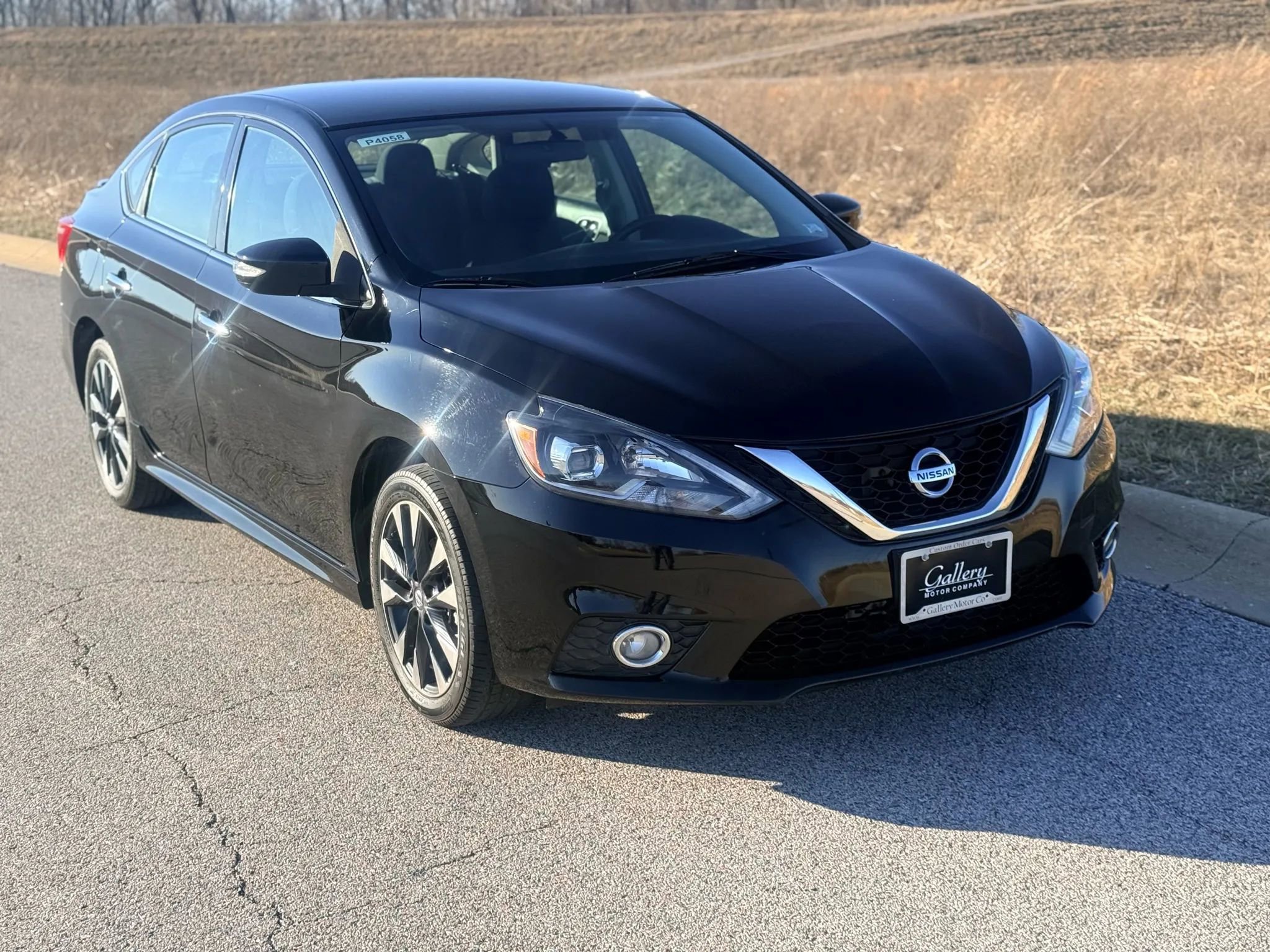 Used 2017 Nissan Sentra SR image 29