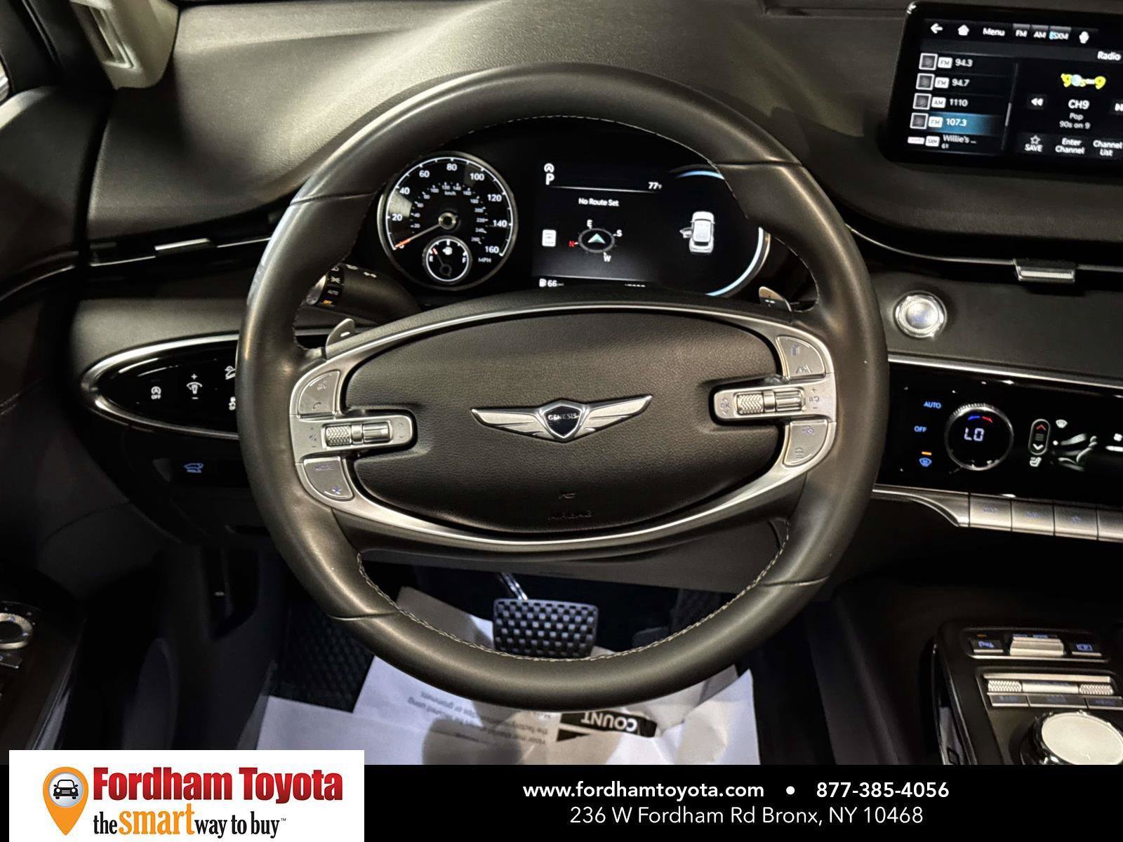 Used 2025 Genesis GV70 2.5T AWD/4WD image 14