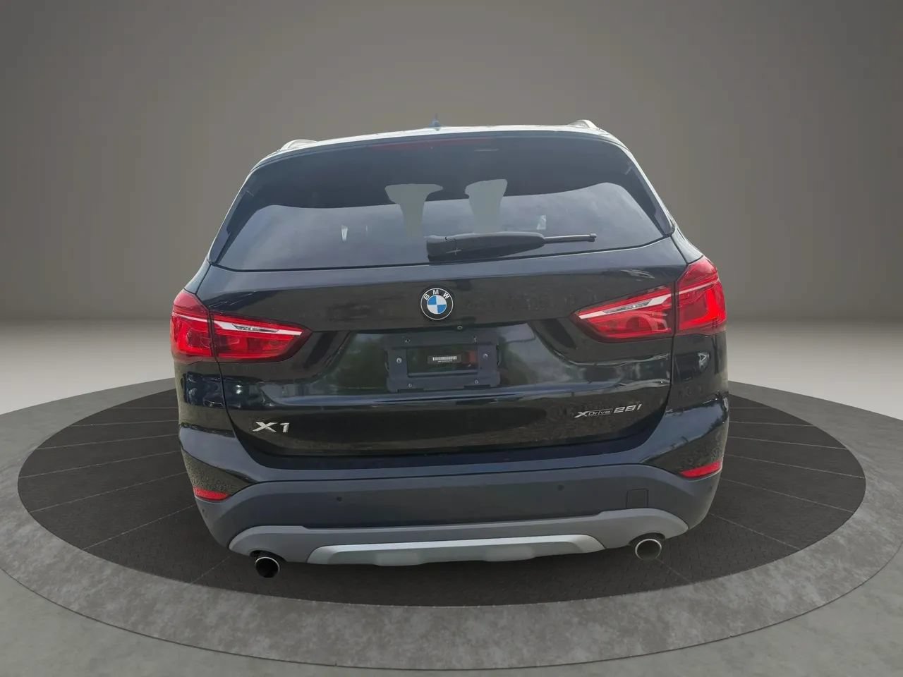 Used 2019 BMW X1 xDrive28i w/ Convenience Package AWD/4WD image 6
