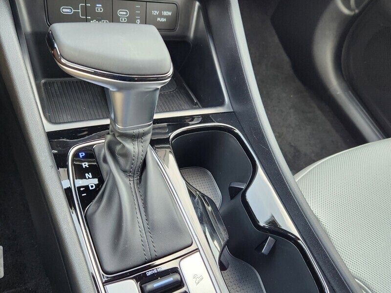 New 2025 Hyundai Santa Cruz Limited image 12