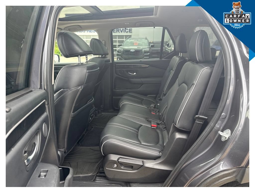 Used 2023 Honda Pilot Elite image 13