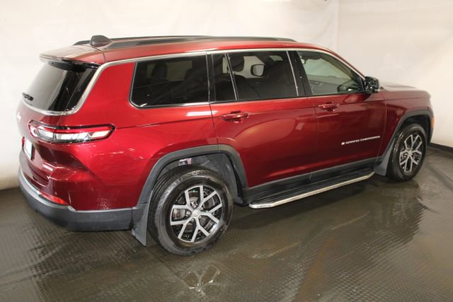 Used 2024 Jeep Grand Cherokee L Limited image 4