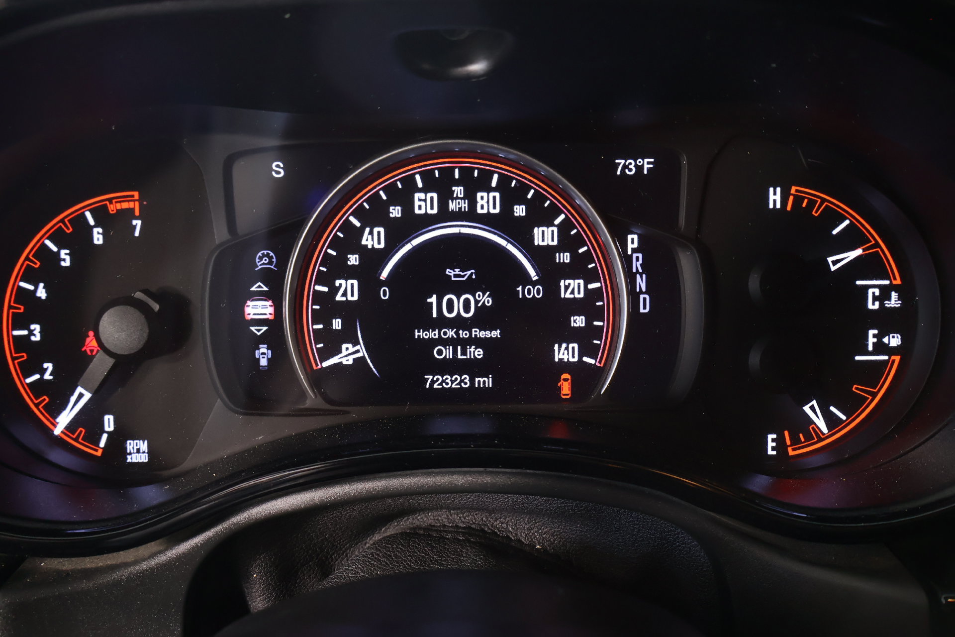 Used 2023 Dodge Durango SXT Launch Edition w/ SXT Blacktop Group AWD/4WD image 4