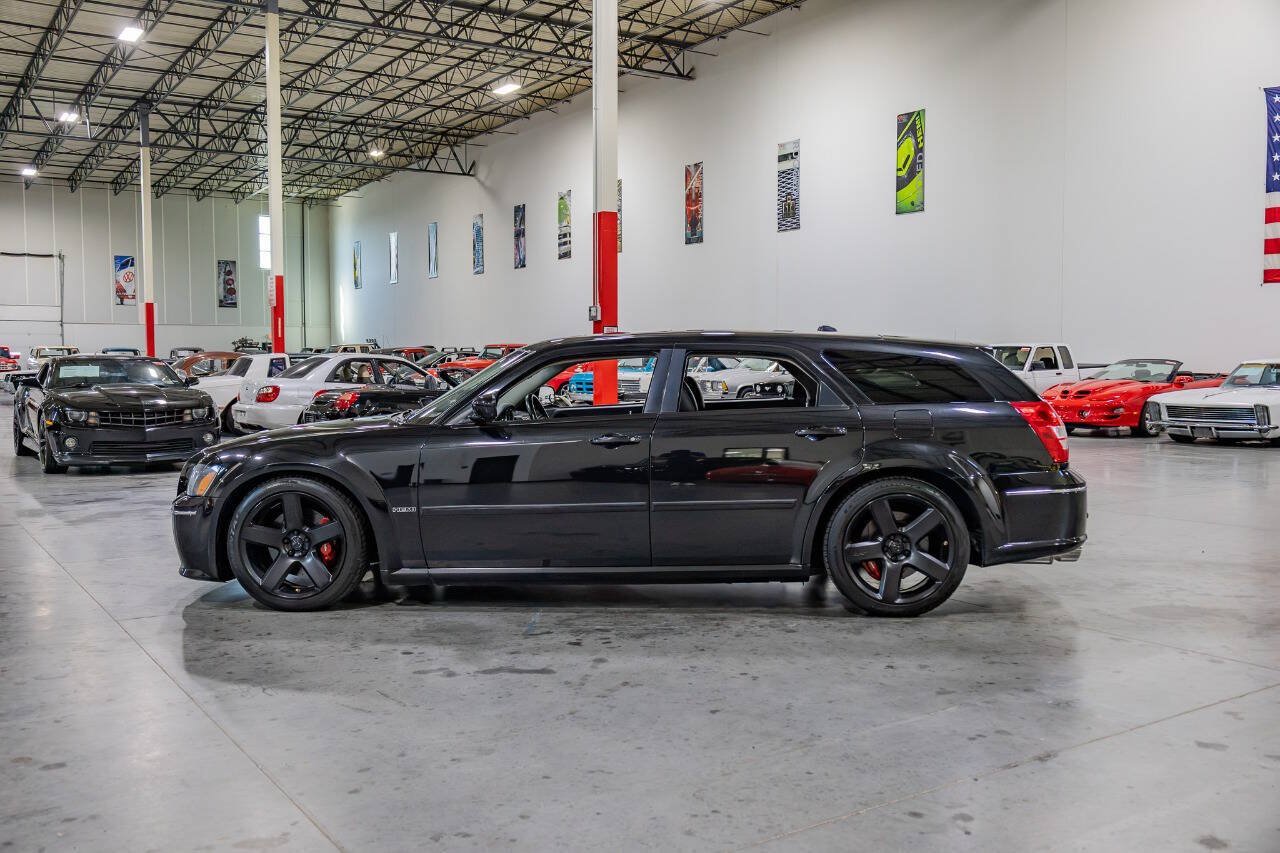 Used 2006 Dodge Magnum SRT8 w/ SRT Option Group III RWD image 3