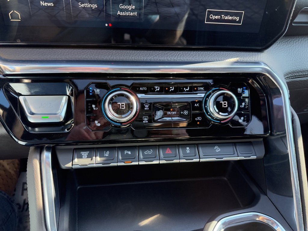 Used 2024 GMC Sierra 2500 Denali w/ Denali Reserve Package image 16