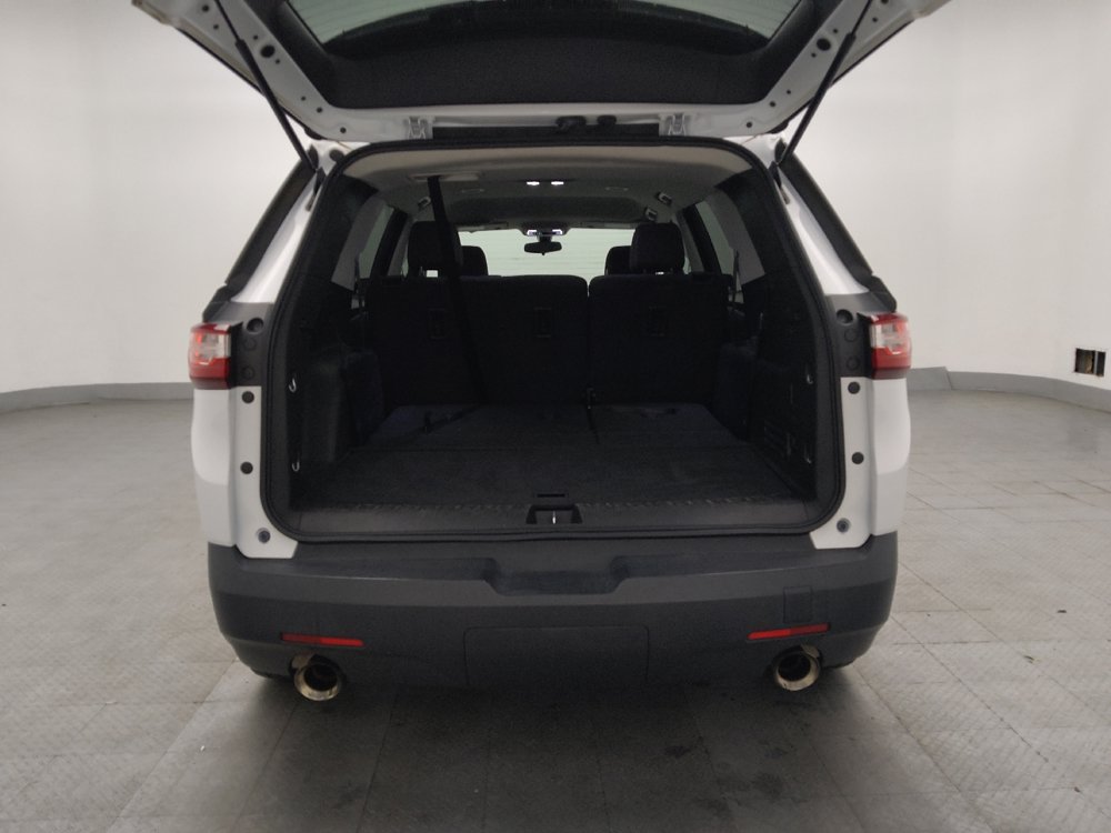 Used 2019 Chevrolet Traverse LS FWD image 29