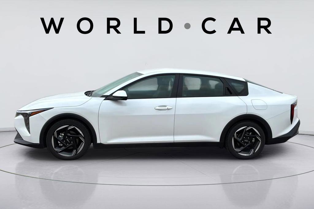 Certified 2025 Kia K4 EX FWD image 8