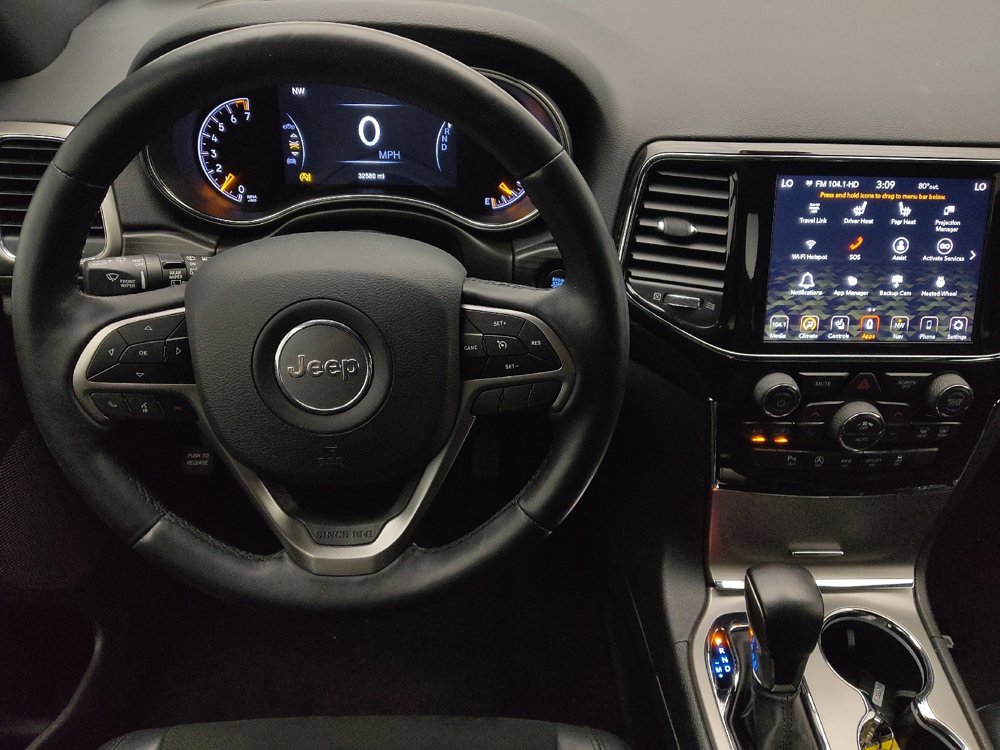 Used 2022 Jeep Grand Cherokee Laredo X image 22