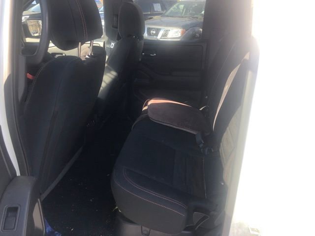 Used 2025 Nissan Frontier PRO-4X w/ Pro Convenience Package image 9