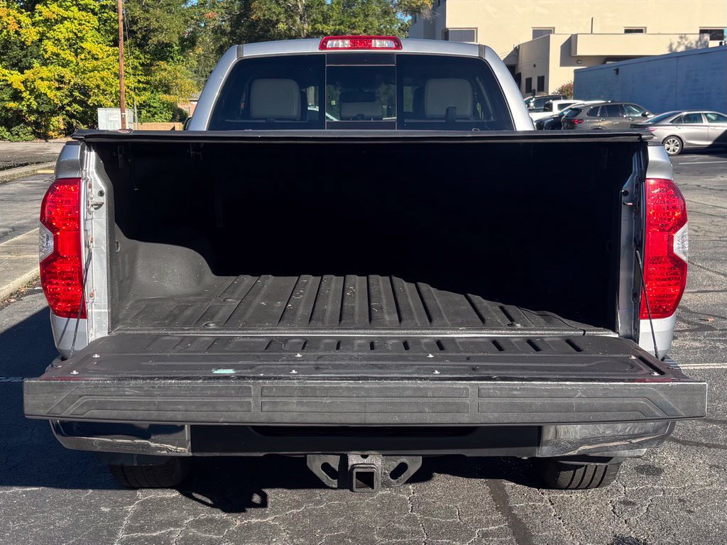 Used 2015 Toyota Tundra Limited w/ Limited Premium Package AWD/4WD image 11