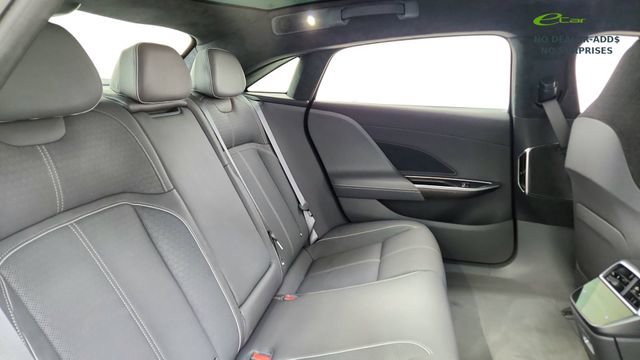 Used 2025 Lucid Air Grand Touring AWD/4WD image 25