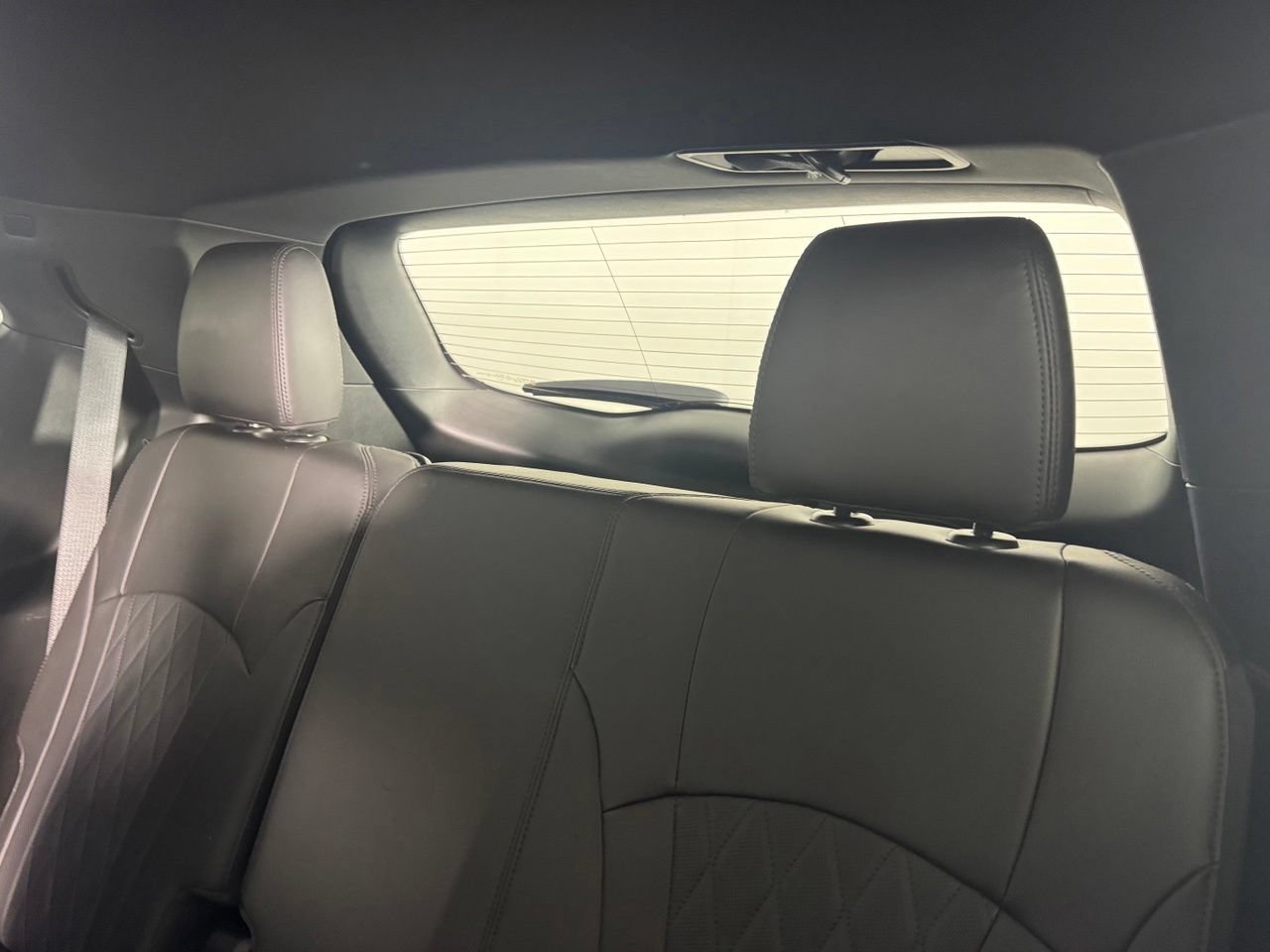 Used 2023 Buick Enclave Avenir w/ Avenir Technology Package AWD/4WD image 43