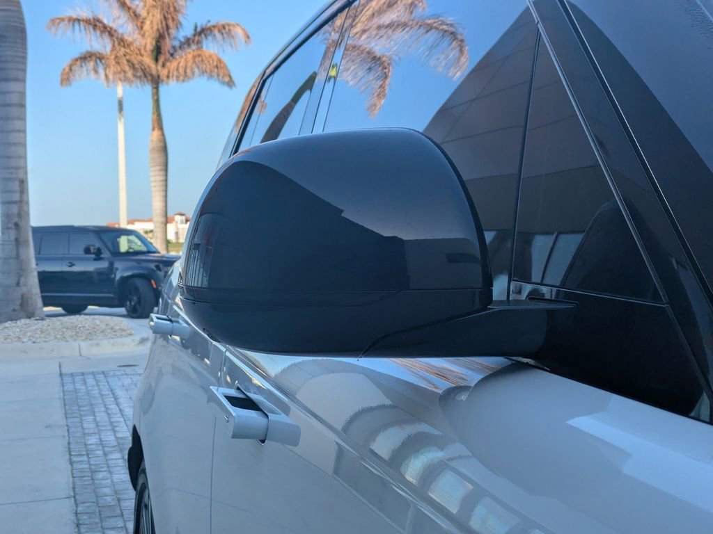 Used 2023 Land Rover Range Rover SE AWD/4WD image 13