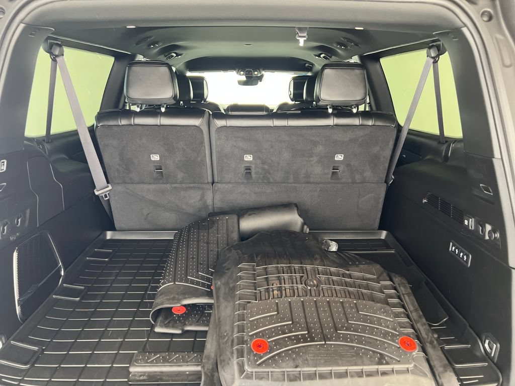 Used 2024 Jeep Wagoneer L Series III w/ Flexible Seating Group AWD/4WD image 24