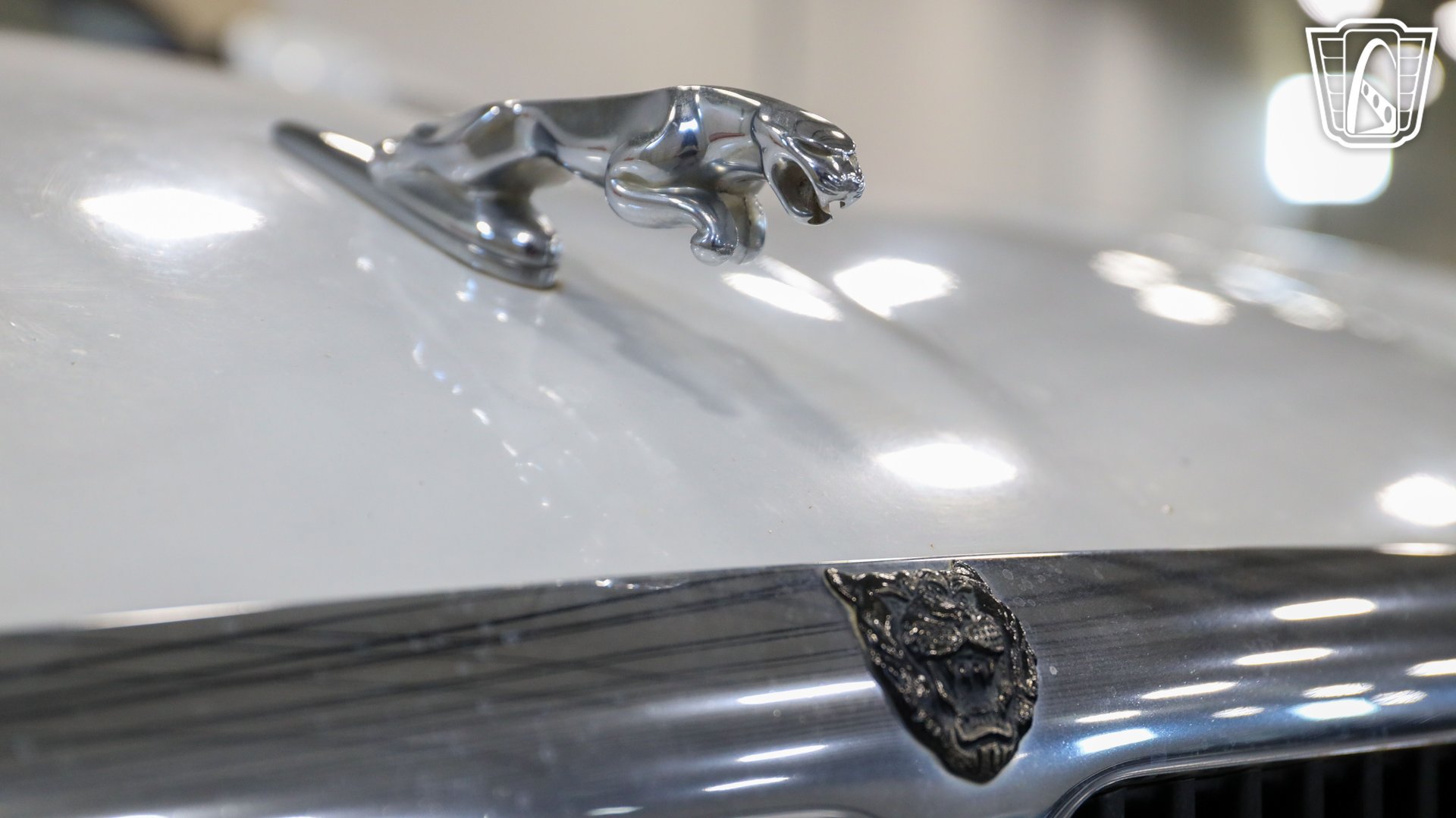 Used 1997 Jaguar XJ6 L RWD image 4