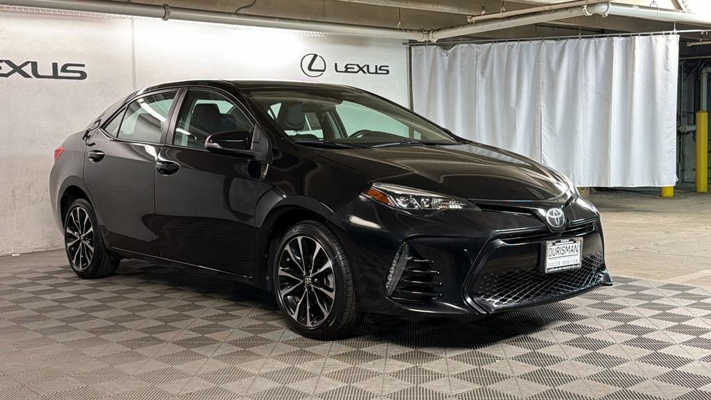 Used 2017 Toyota Corolla SE w/ Carpet Mat Package (TMS)