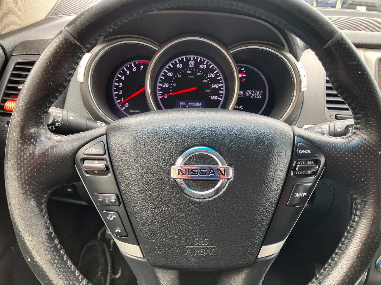Used 2011 Nissan Murano SV AWD/4WD image 18