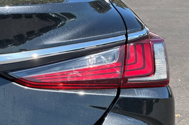 Used 2023 Lexus ES 250 w/ Premium Package AWD/4WD image 50