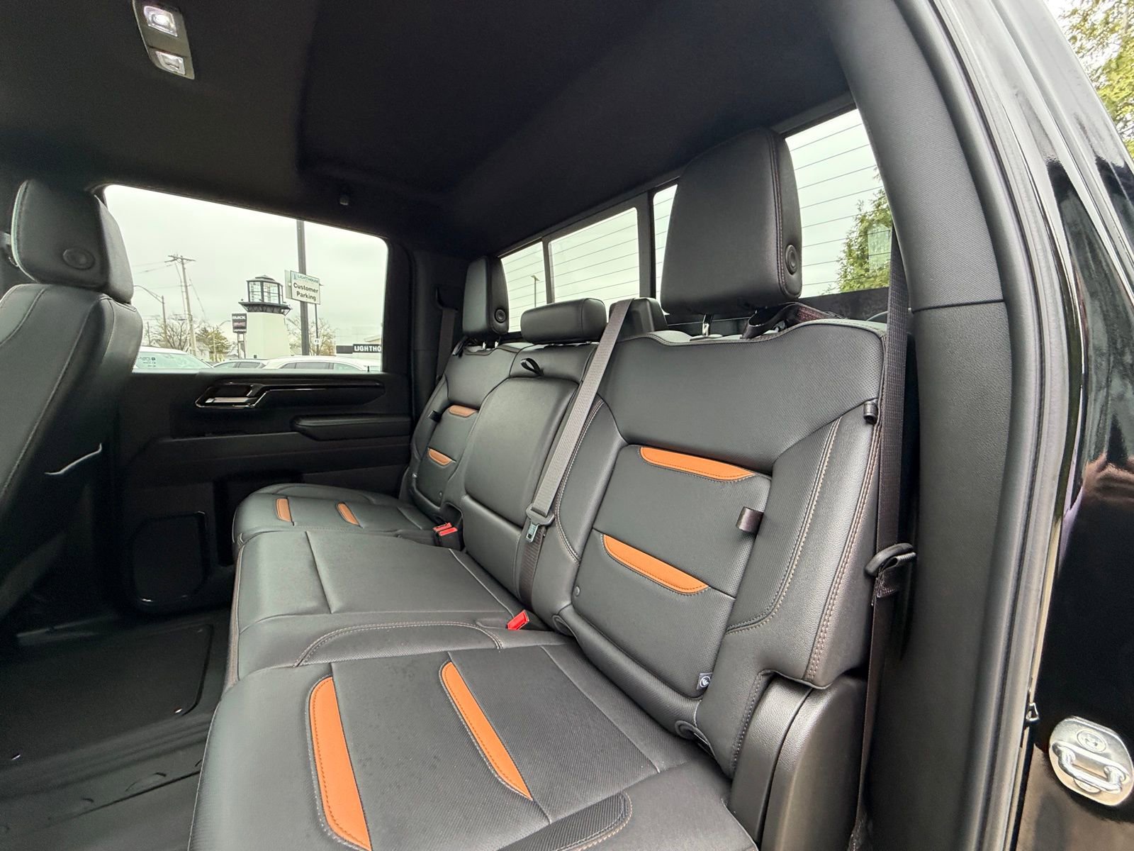 Used 2024 GMC Sierra 2500 AT4 w/ AT4 Premium Plus Package image 24