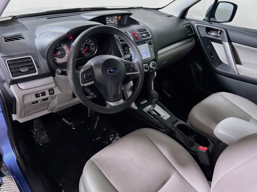 Used 2016 Subaru Forester 2.5i Limited AWD/4WD image 9