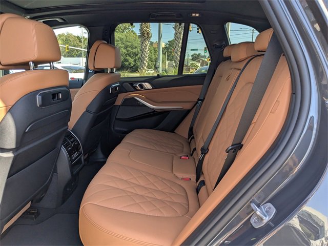 New 2026 BMW X5 M60i w/ Executive Package image 15