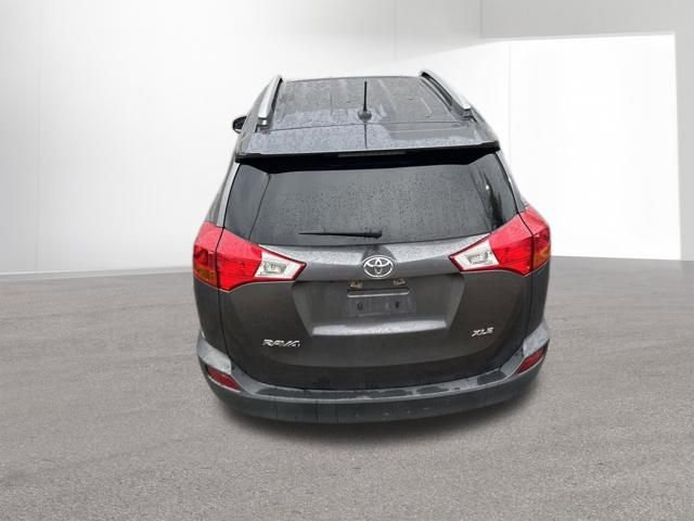 Used 2015 Toyota RAV4 XLE image 10