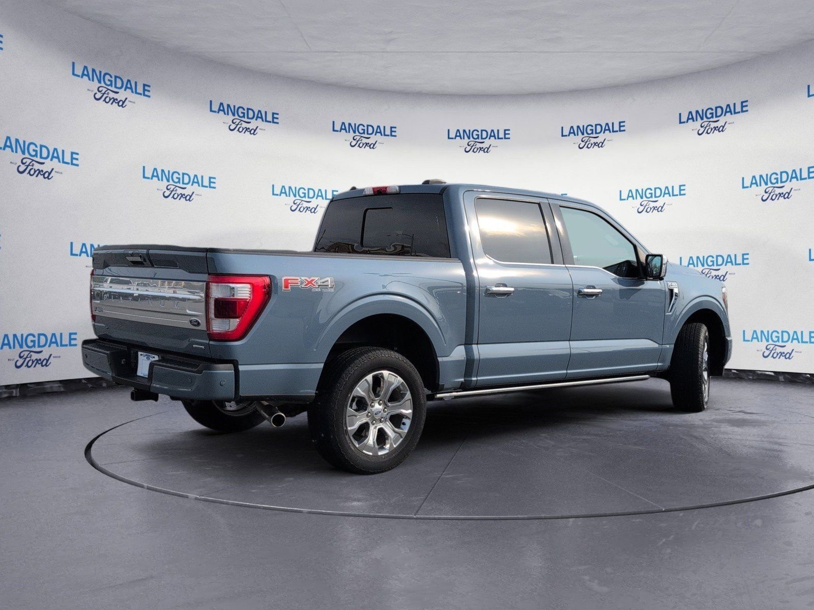 Used 2023 Ford F150 Platinum w/ Equipment Group 701A High AWD/4WD image 4