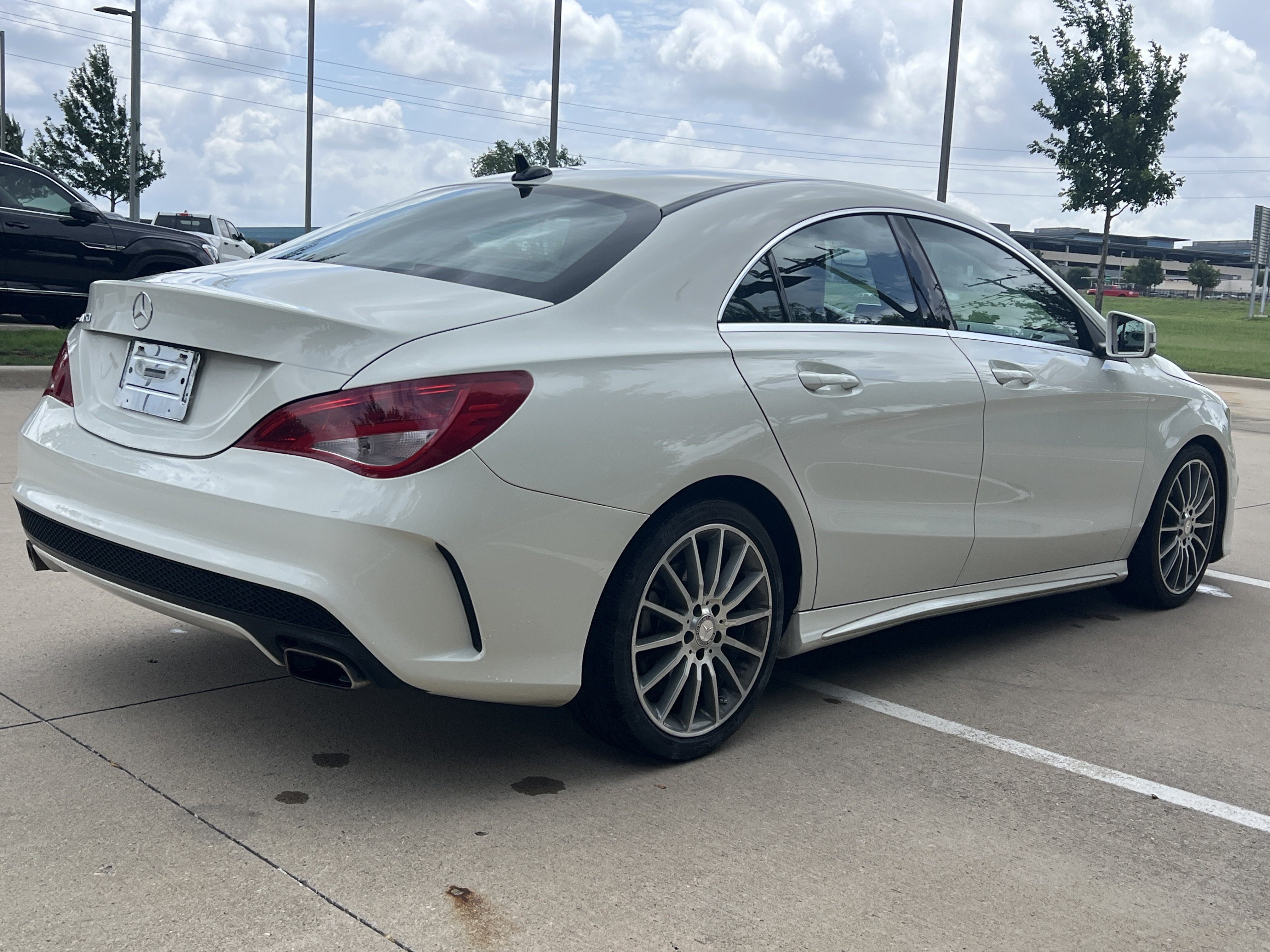 Used 2016 Mercedes-Benz CLA 250 image 12