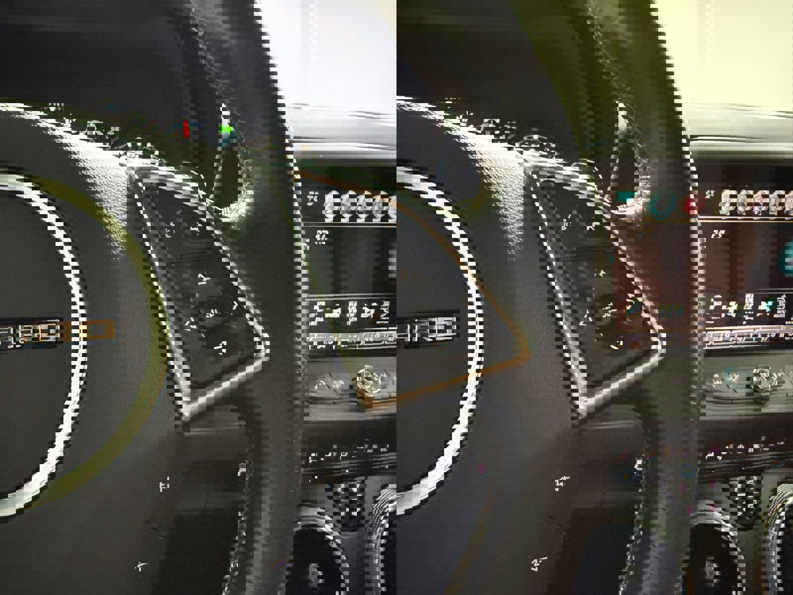 Used 2016 Chevrolet Camaro SS image 16