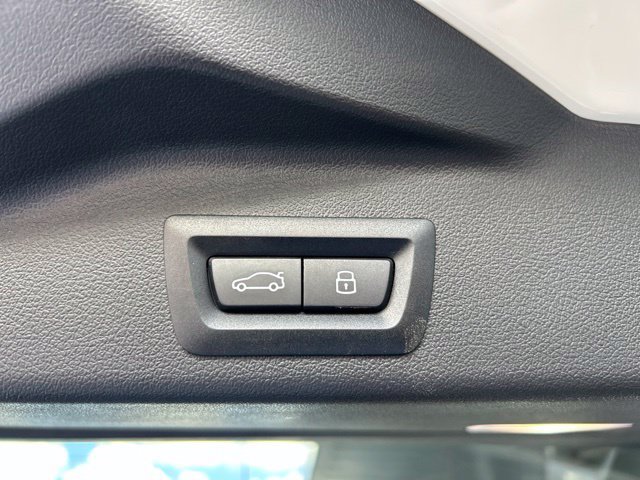Used 2026 BMW X5 xDrive40i AWD/4WD image 31