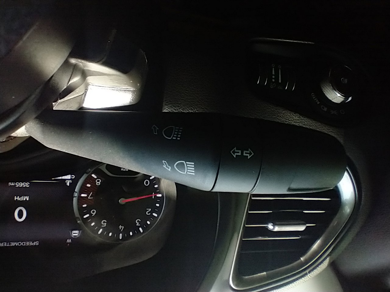 Used 2022 Jeep Renegade Latitude w/ Convenience Group image 28