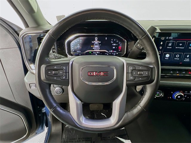 Used 2024 GMC Sierra 1500 SLT image 12