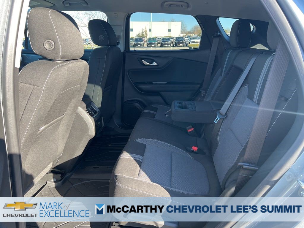 New 2026 Chevrolet Blazer LT w/ Convenience Package FWD image 27
