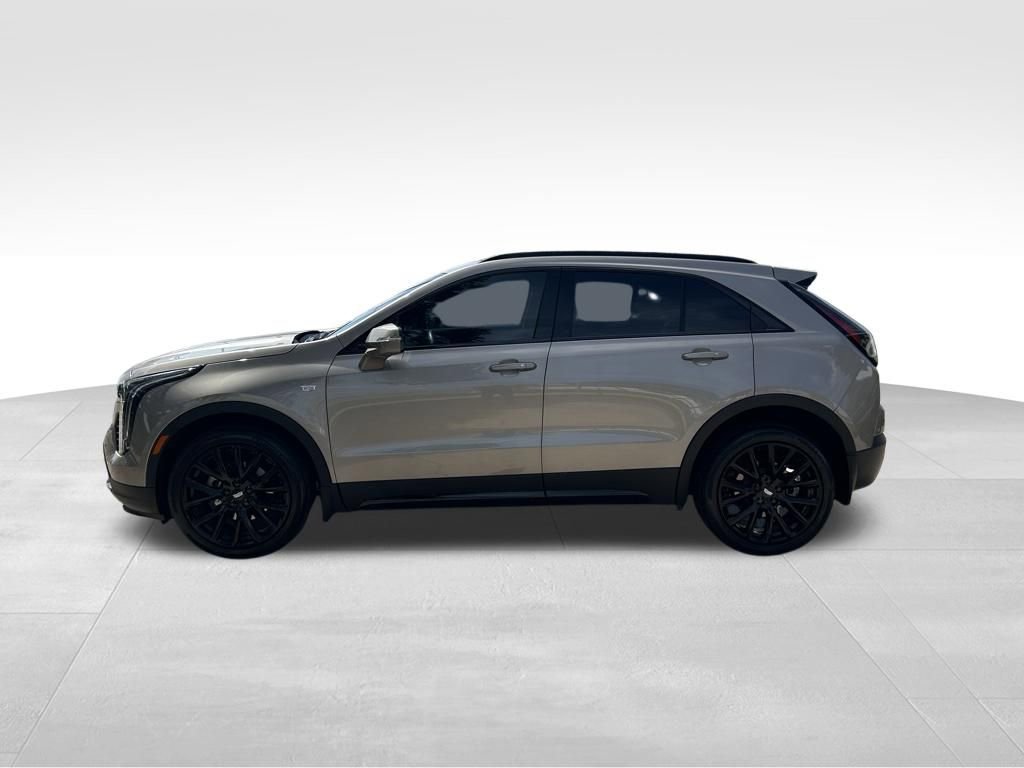 Used 2023 Cadillac XT4 Sport FWD image 2