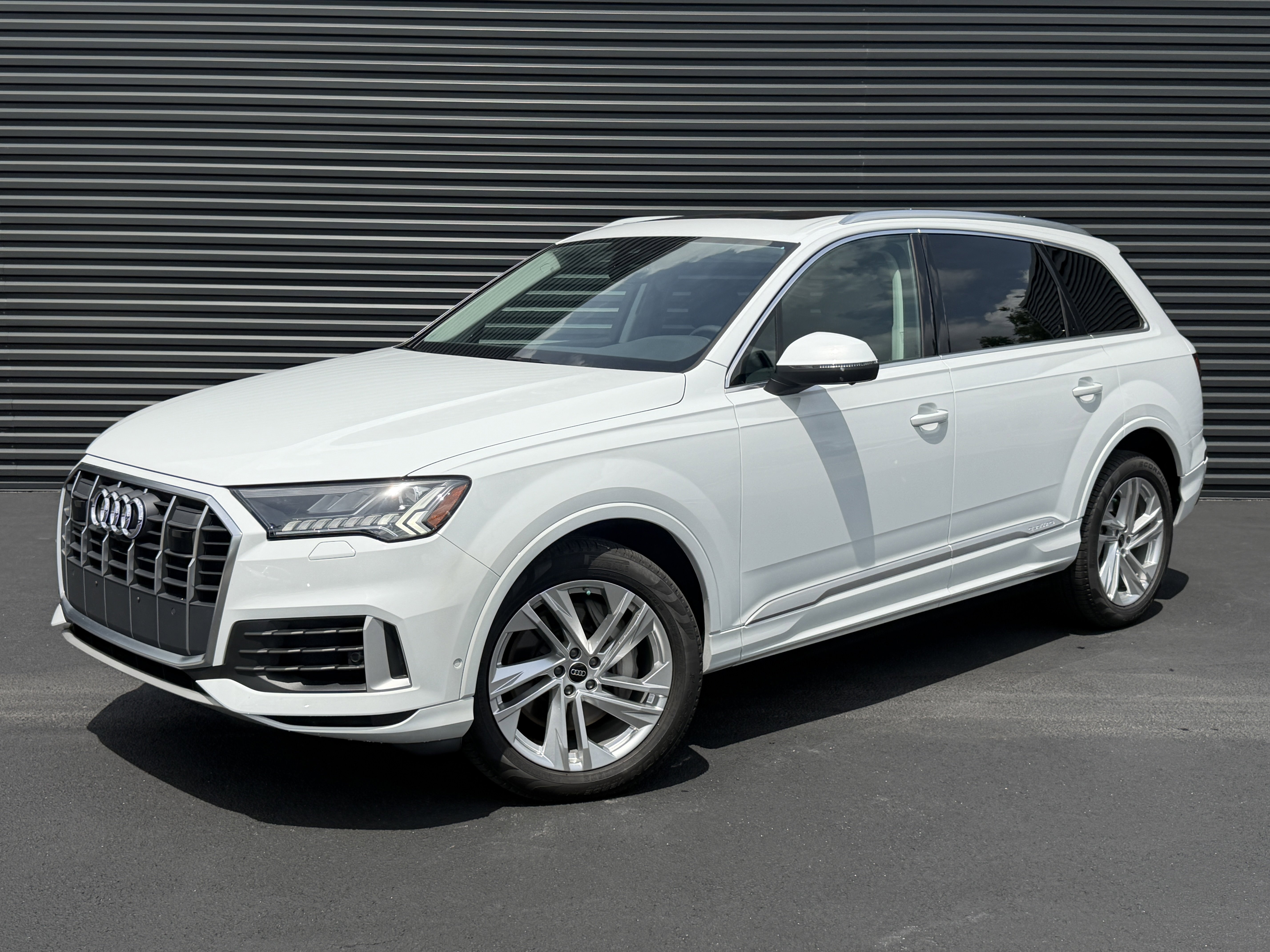 Used 2023 Audi Q7 3.0T Premium