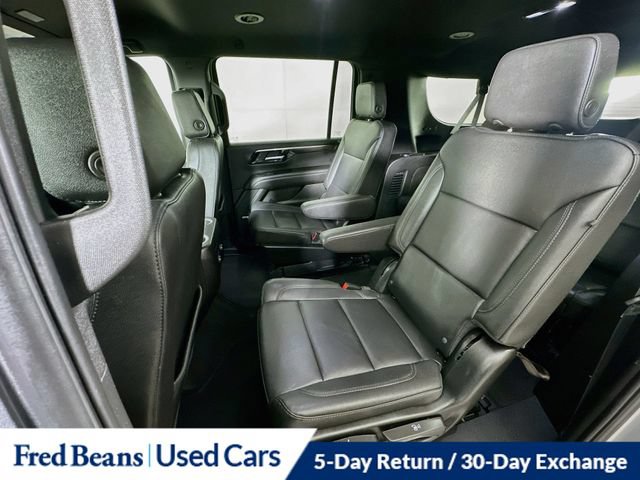 Used 2026 Chevrolet Suburban LT w/ Comfort Package AWD/4WD image 32