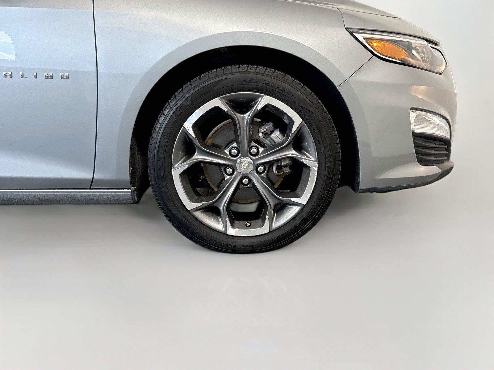 Used 2024 Chevrolet Malibu LT FWD image 34