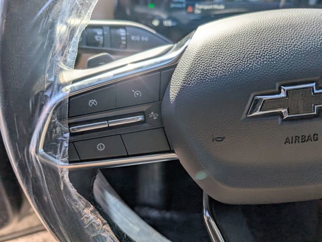 New 2026 Chevrolet Equinox ACTIV w/ Convenience Package III image 17