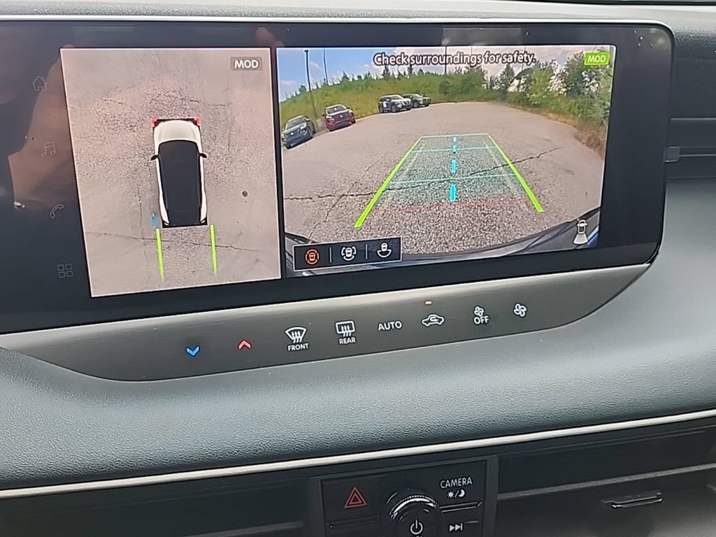 New 2026 Nissan Leaf w/ Floor Mat Package (S+) FWD image 17