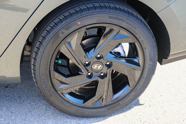New 2026 Hyundai Elantra SEL Sport Premium FWD image 7