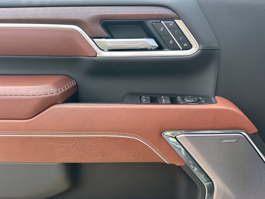New 2026 GMC Sierra 2500 Denali Ultimate AWD/4WD image 10