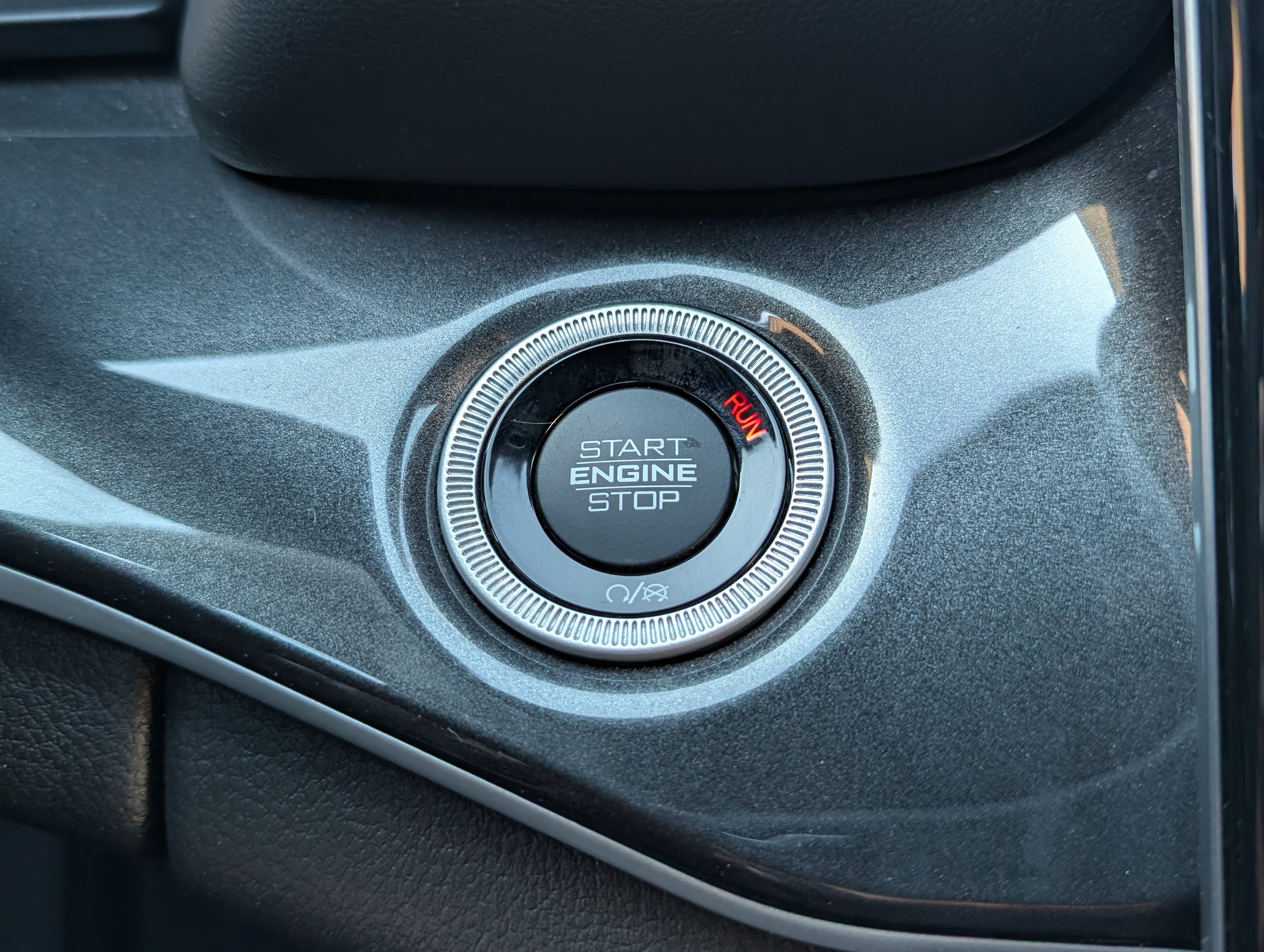 Used 2023 Jeep Grand Cherokee Altitude RWD image 31