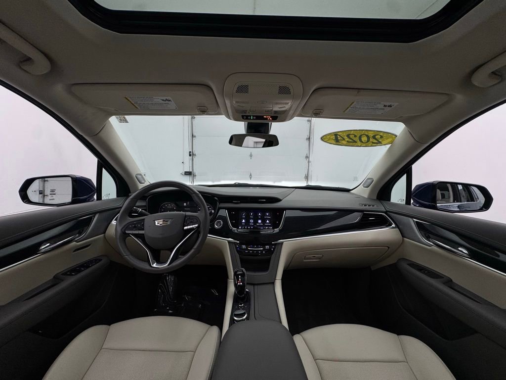 Used 2024 Cadillac XT6 Premium Luxury w/ LPO, Floor Liner Package image 3