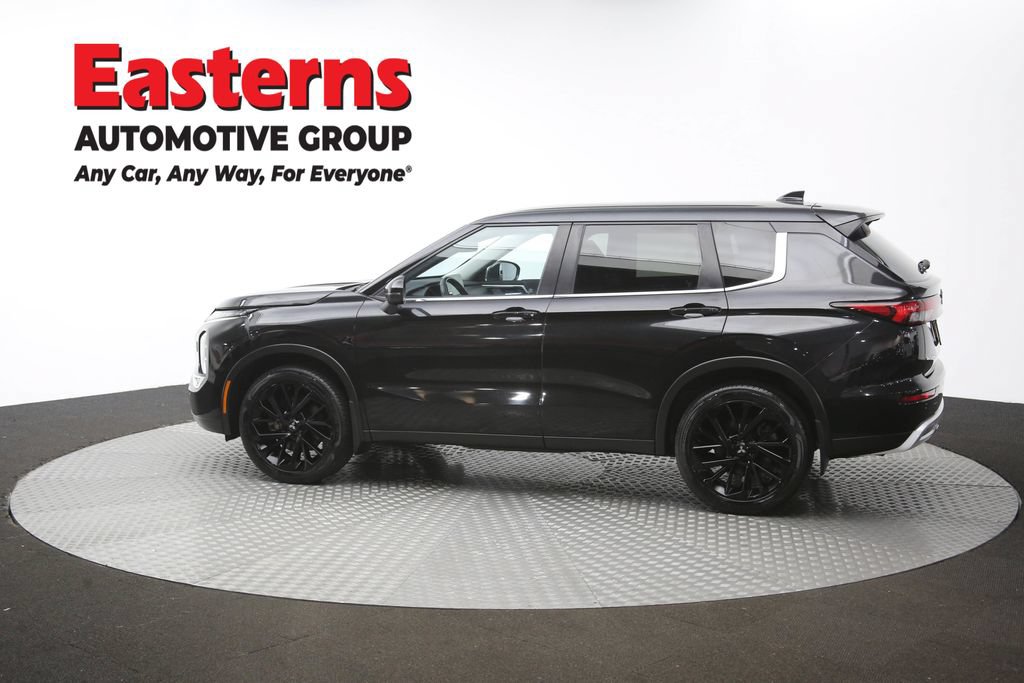 Used 2024 Mitsubishi Outlander SE AWD/4WD image 61