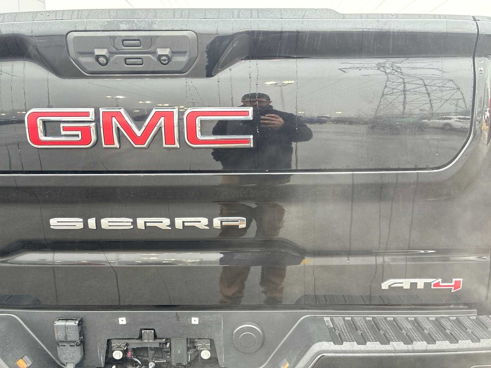 Certified 2023 GMC Sierra 1500 AT4 w/ Technology Package image 33
