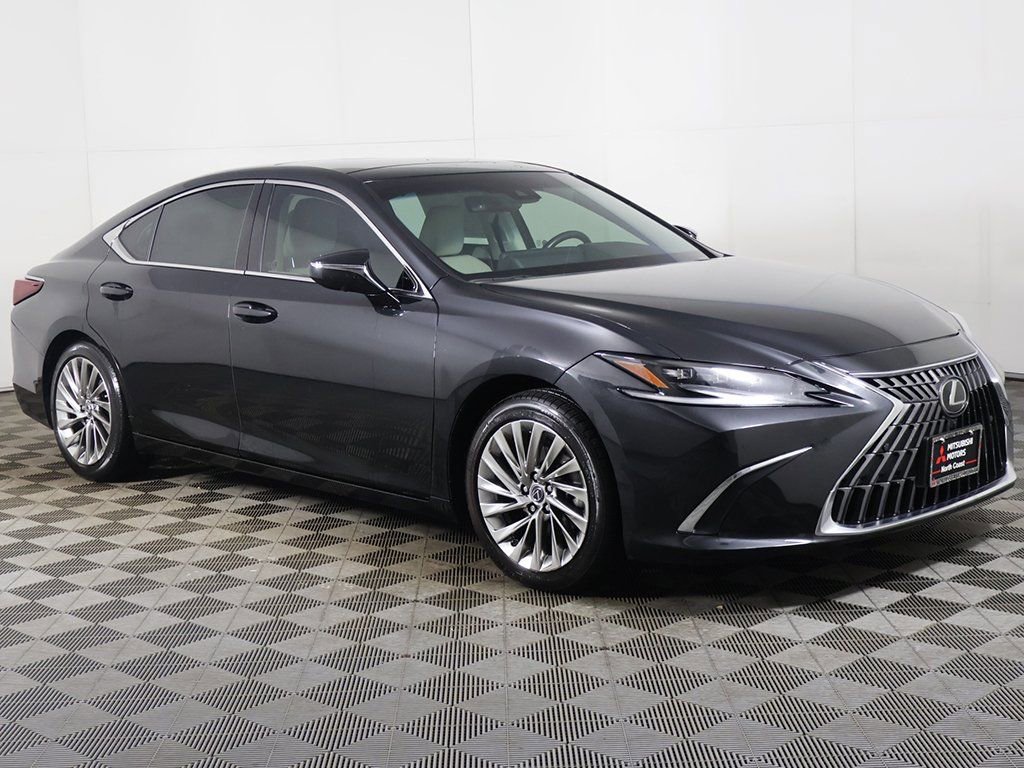 Used 2023 Lexus ES 350 w/ Ultra Luxury Package image 55
