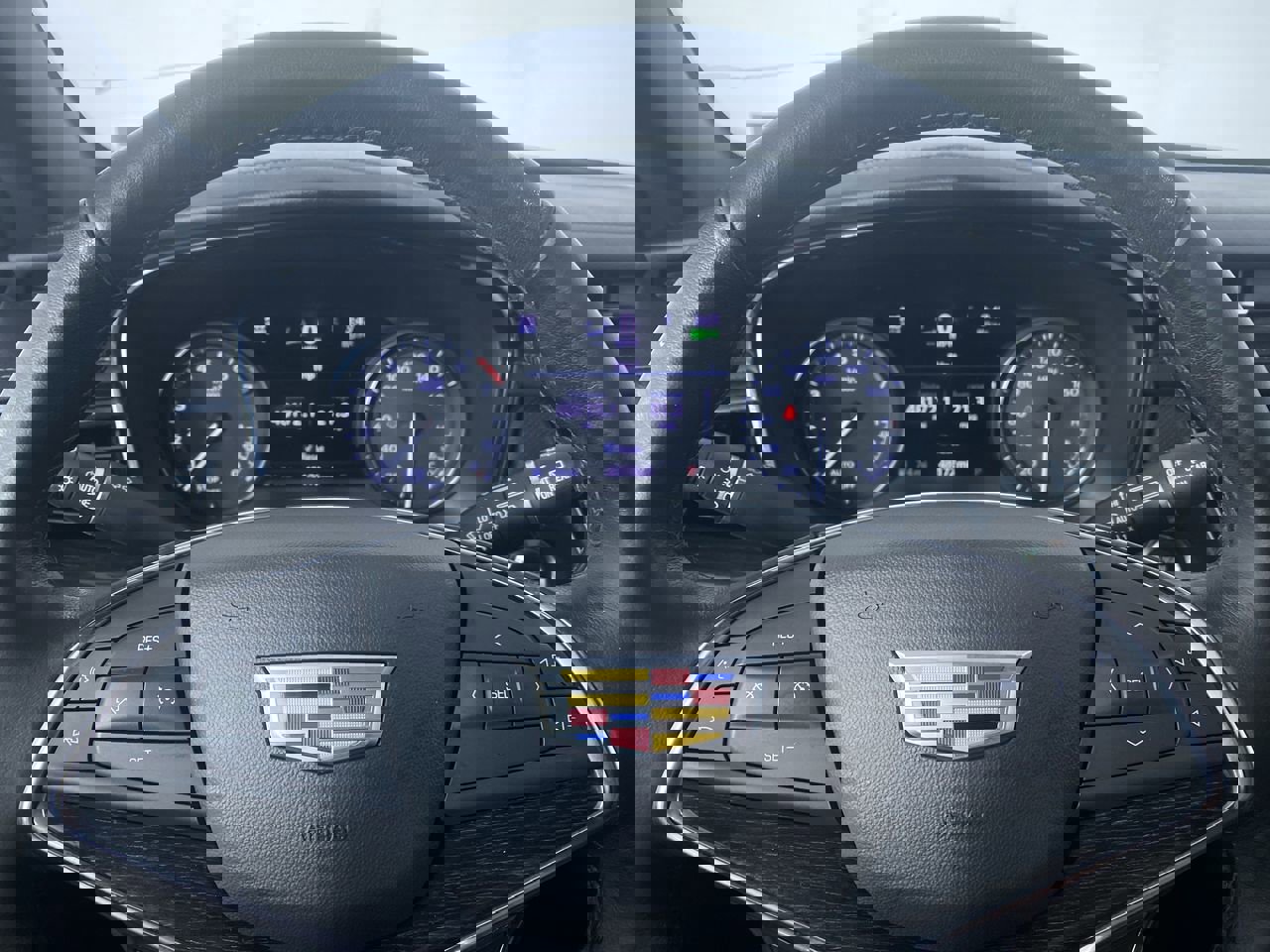 Certified 2022 Cadillac XT5 Premium Luxury w/ Technology Package image 3