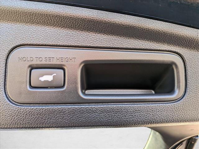 Used 2024 Acura MDX w/ Technology Package AWD/4WD image 7